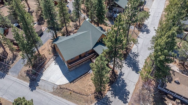 aerial view of property and surrounding area
