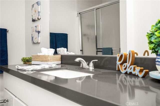 700 W La Veta Ave Unit I11, Orange, CA 92868 - full bath with vanity and a shower stall