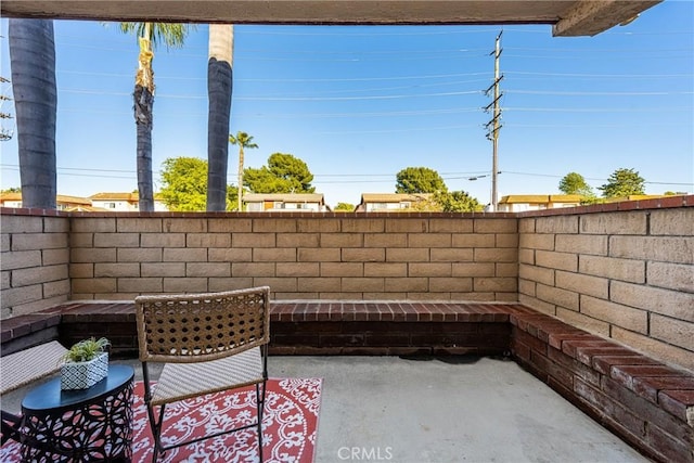 700 W La Veta Ave Unit I11, Orange, CA 92868 - view of patio / terrace