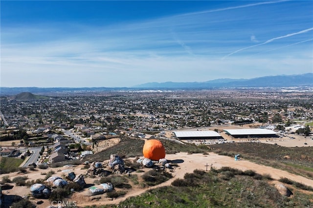 bird's eye view featuring a mountain view