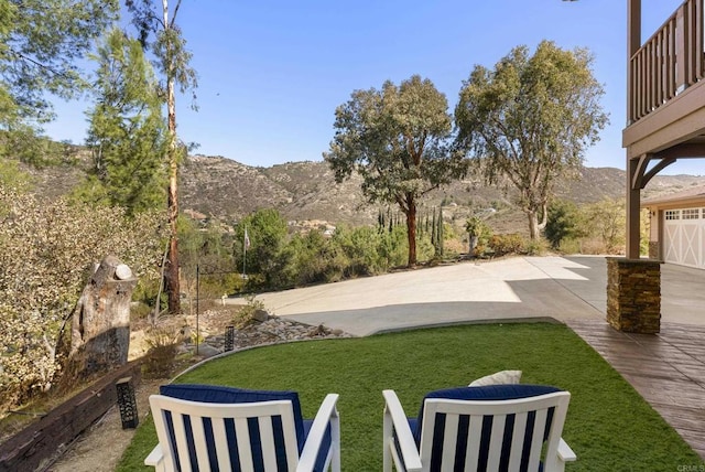 6433 Dehesa Rd, El Cajon, CA 92019 - view of yard featuring a mountain view and a balcony