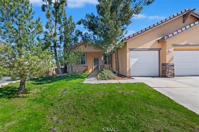 view of front facade with an attached garage, driveway, stone siding, stucco siding, and a front yard