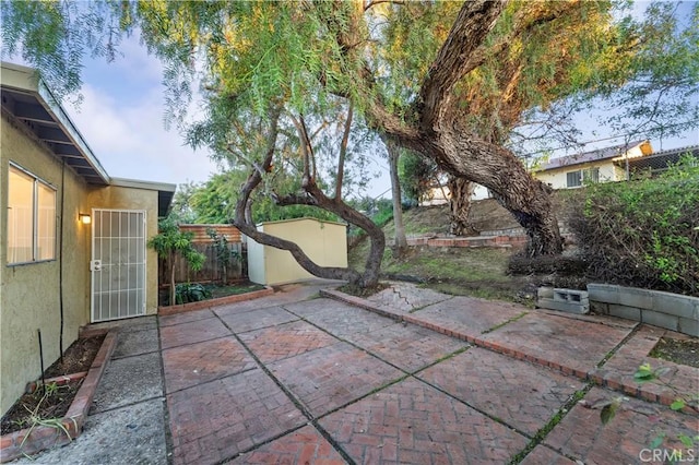 4738 Knoll Wood Ct, Oceanside, CA 92056 - view of patio / terrace