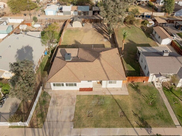 bird's eye view with a residential view