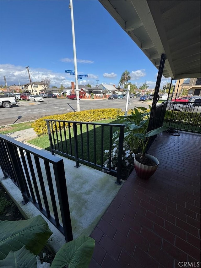 exterior space with a porch