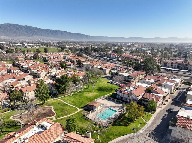 bird's eye view featuring a residential view and a mountain view