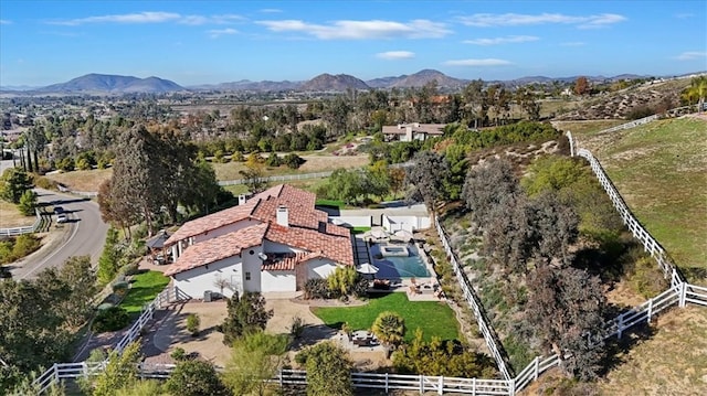 bird's eye view with a mountain view