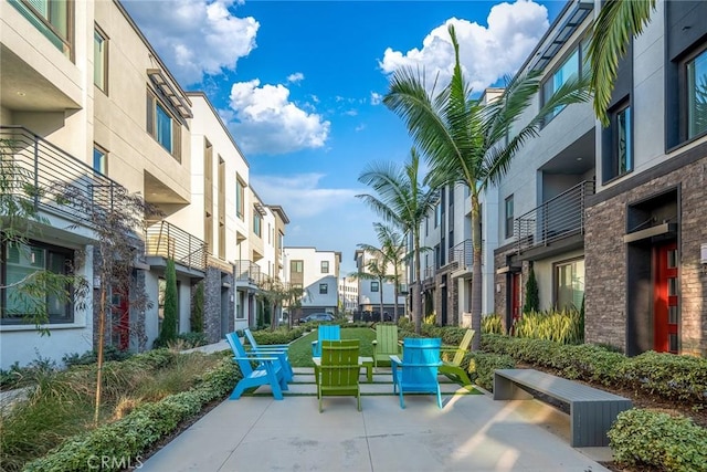 view of home's community with a residential view