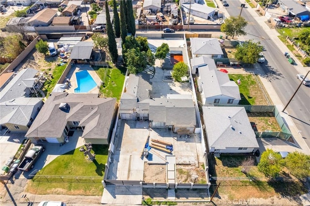 birds eye view of property featuring a residential view