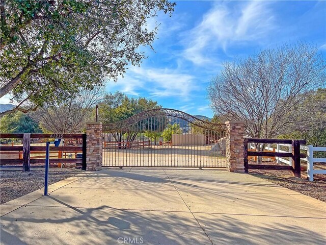 41215 Avenida De Los Posas, Murrieta, CA 92562 - view of gate