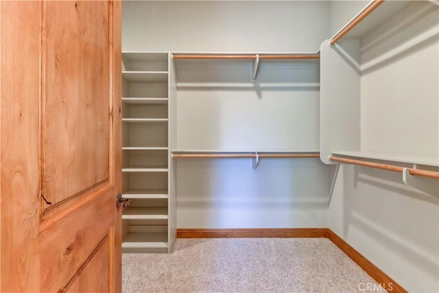 41215 Avenida De Los Posas, Murrieta, CA 92562 - spacious closet with carpet