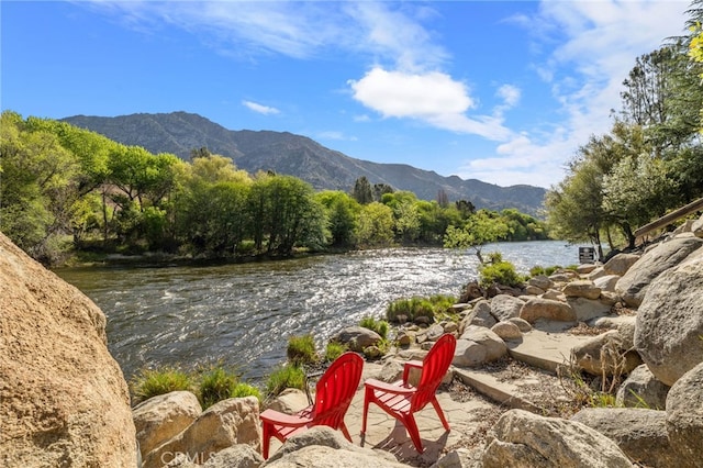 848 Burlando Rd, Kernville, CA 93238 - exterior space featuring a water view