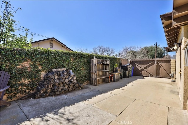 view of patio with a fenced backyard