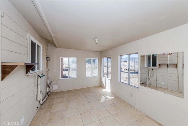 view of tiled spare room