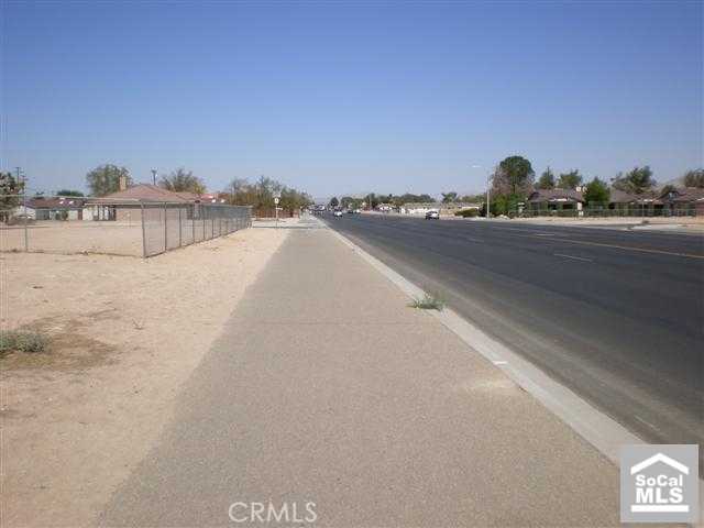 Listing photo 2 for 0 Navajo Rd, Apple Valley CA 92308