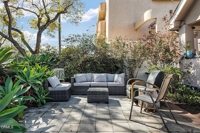 view of patio featuring an outdoor hangout area