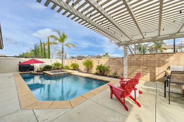 view of swimming pool featuring a patio area, a fenced backyard, a pergola, and an in ground hot tub