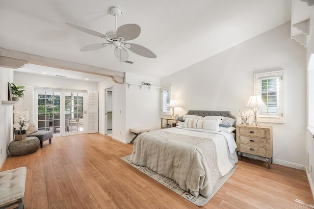 bedroom featuring visible vents, ceiling fan, light wood-style flooring, and baseboards