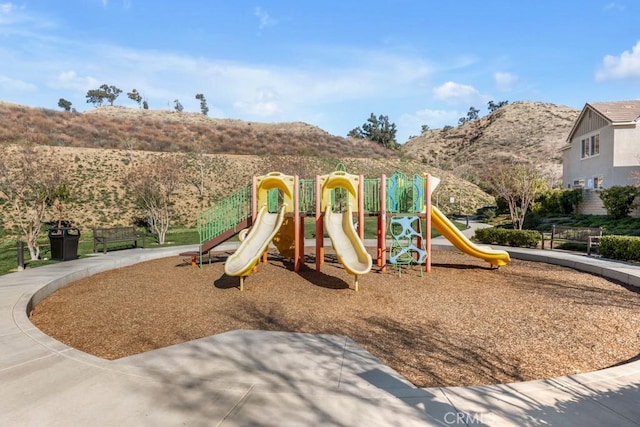 22104 Barrington Way, Saugus, CA 91350 - photo 5