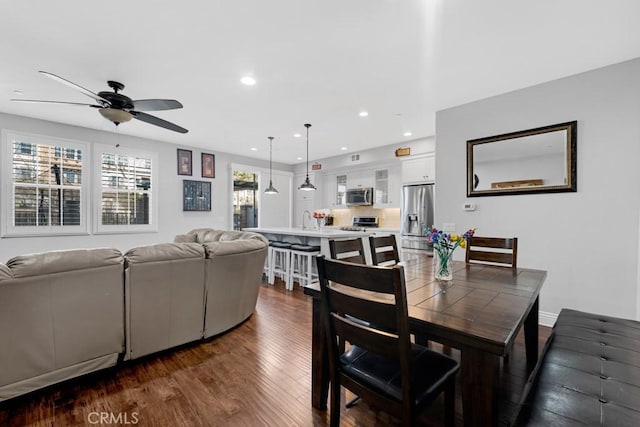 22104 Barrington Way, Saugus, CA 91350 - photo 9