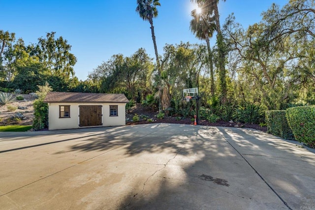 7102 Via De Maya, Rancho Santa Fe, CA 92067 - exterior space featuring an outdoor structure