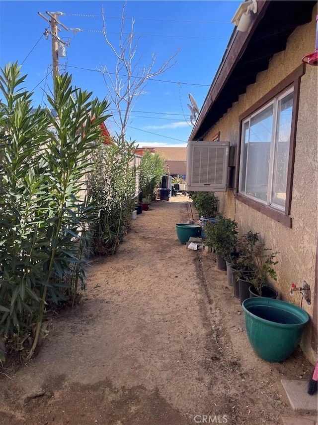 view of yard featuring central AC