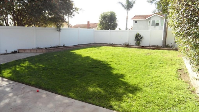 view of yard featuring fence private yard