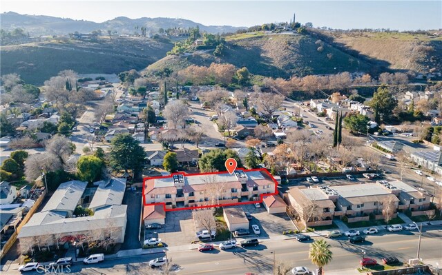 bird's eye view featuring a mountain view