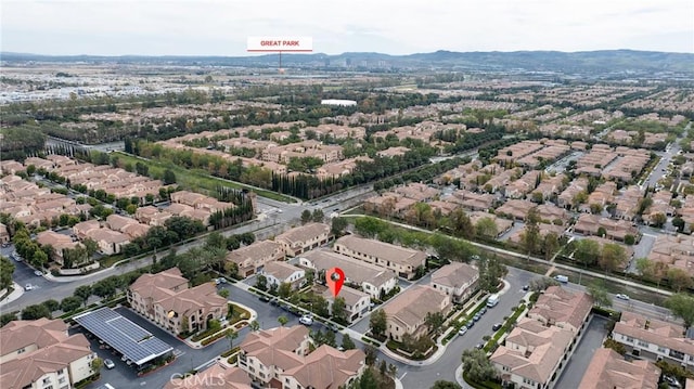 bird's eye view with a residential view