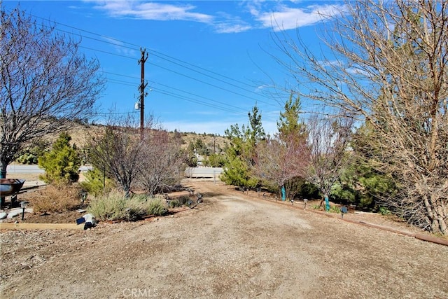 7575 Rancho Rd, Wrightwood, CA 92372 - view of dirt / gravel road