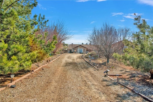 7575 Rancho Rd, Wrightwood, CA 92372 - view of front of house