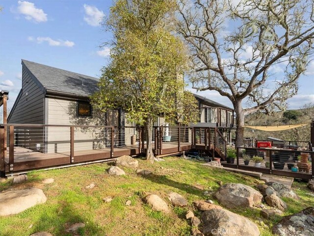 8160 Los Osos Rd, Atascadero, CA 93422 - back of house featuring a wooden deck and a shingled roof