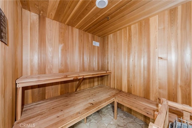 293 Fairway Dr, Lake Arrowhead, CA 92352 - view of sauna / steam room