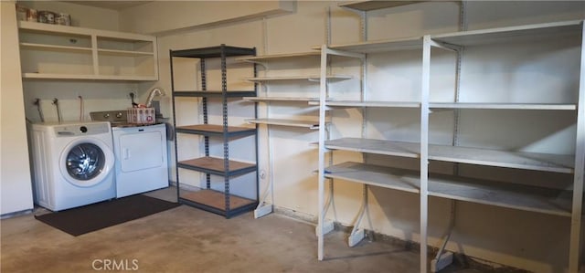5440 Baltimore Dr Unit 144, La Mesa, CA 91942 - laundry area featuring separate washer and dryer