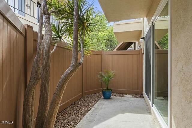 138 S Bryn Mawr St Unit 40, Ventura, CA 93003 - fenced backyard featuring a patio area