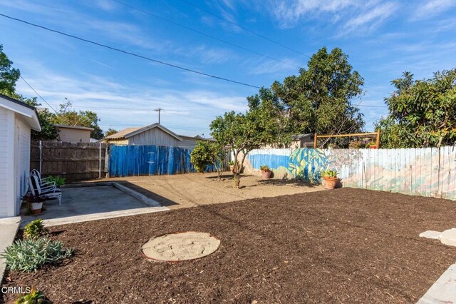 238 Stanford St, Santa Paula, CA 93060 - fenced backyard with a patio
