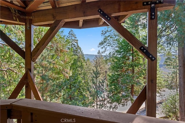 750 Zurich Dr, Lake Arrowhead, CA 92352 - view of exterior details