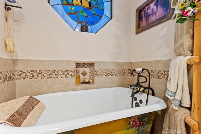 750 Zurich Dr, Lake Arrowhead, CA 92352 - full bathroom featuring a freestanding tub