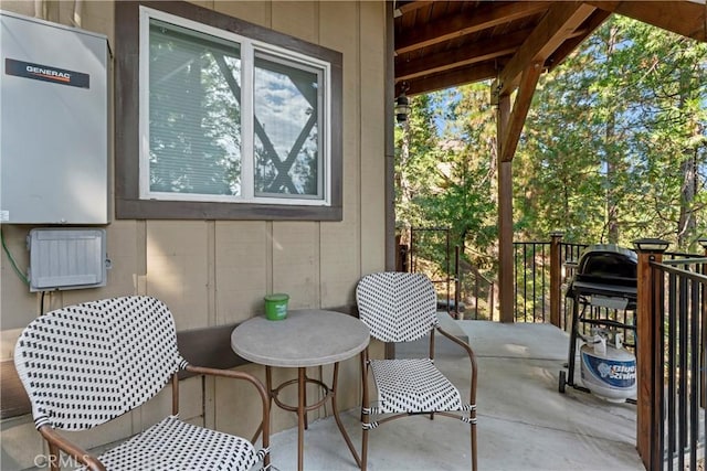 750 Zurich Dr, Lake Arrowhead, CA 92352 - view of patio