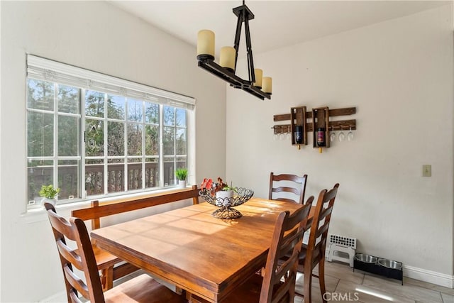892 Breithorn Dr, Lake Arrowhead, CA 92352 - dining room with baseboards