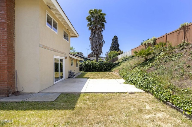 205 Bluefield Ave, Newbury Park, CA 91320 - view of yard featuring a patio