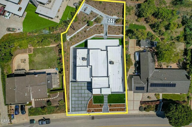 724 Via Arroyo, Ventura, CA 93003 - aerial view of property's location featuring property boundaries highlighted