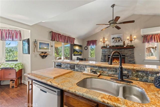 26520 Walnut Hills Dr, Lake Arrowhead, CA 92391 - photo 5