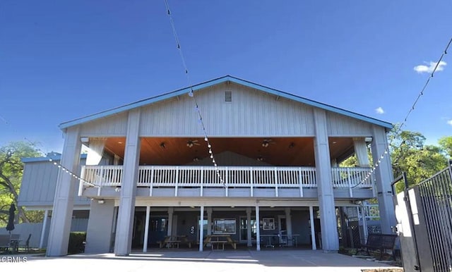 2438 Captains Walk, Bradley, CA 93426 - back of property