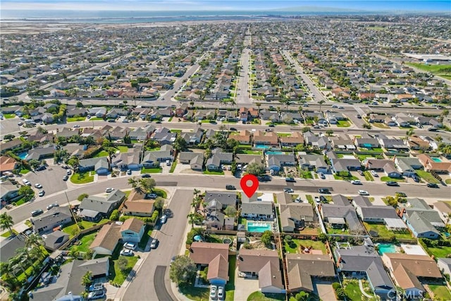 bird's eye view with a residential view