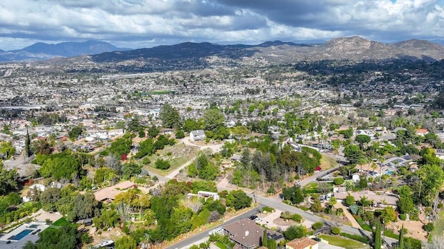 bird's eye view featuring a residential view and a mountain view