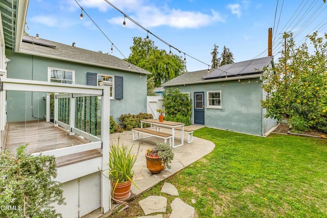 view of yard with a patio area