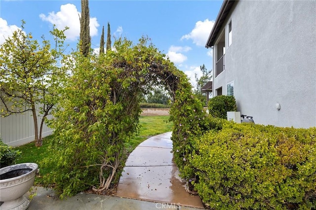 view of yard featuring fence