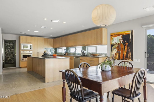 1037 Westridge Dr, Ventura, CA 93003 - dining area with recessed lighting and visible vents
