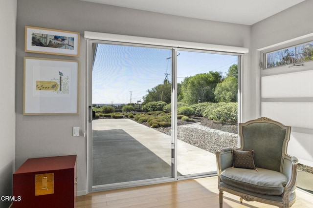 1037 Westridge Dr, Ventura, CA 93003 - entryway featuring wood finished floors